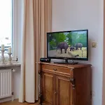 Ahlbeck, Schloss Hohenzollern - We 23 Willa *