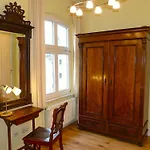Villa Ahlbeck, Schloss Hohenzollern - We 23 *