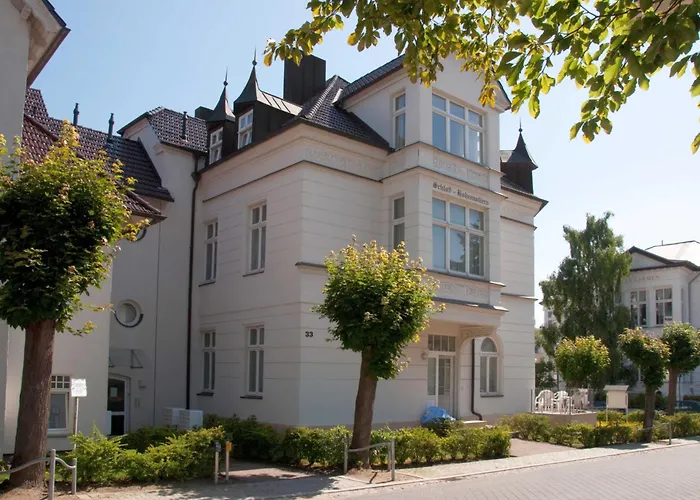 Villa Ahlbeck, Schloss Hohenzollern - We 23 *